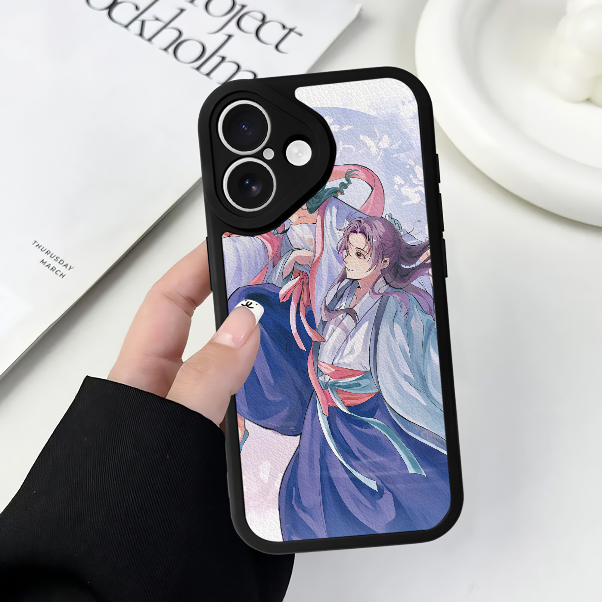 薬屋のひとりごと The Apothecary Diaries 【iPhone 16シリーズ対応】シリコンスマホケース（レザー調） 材質：シリコン